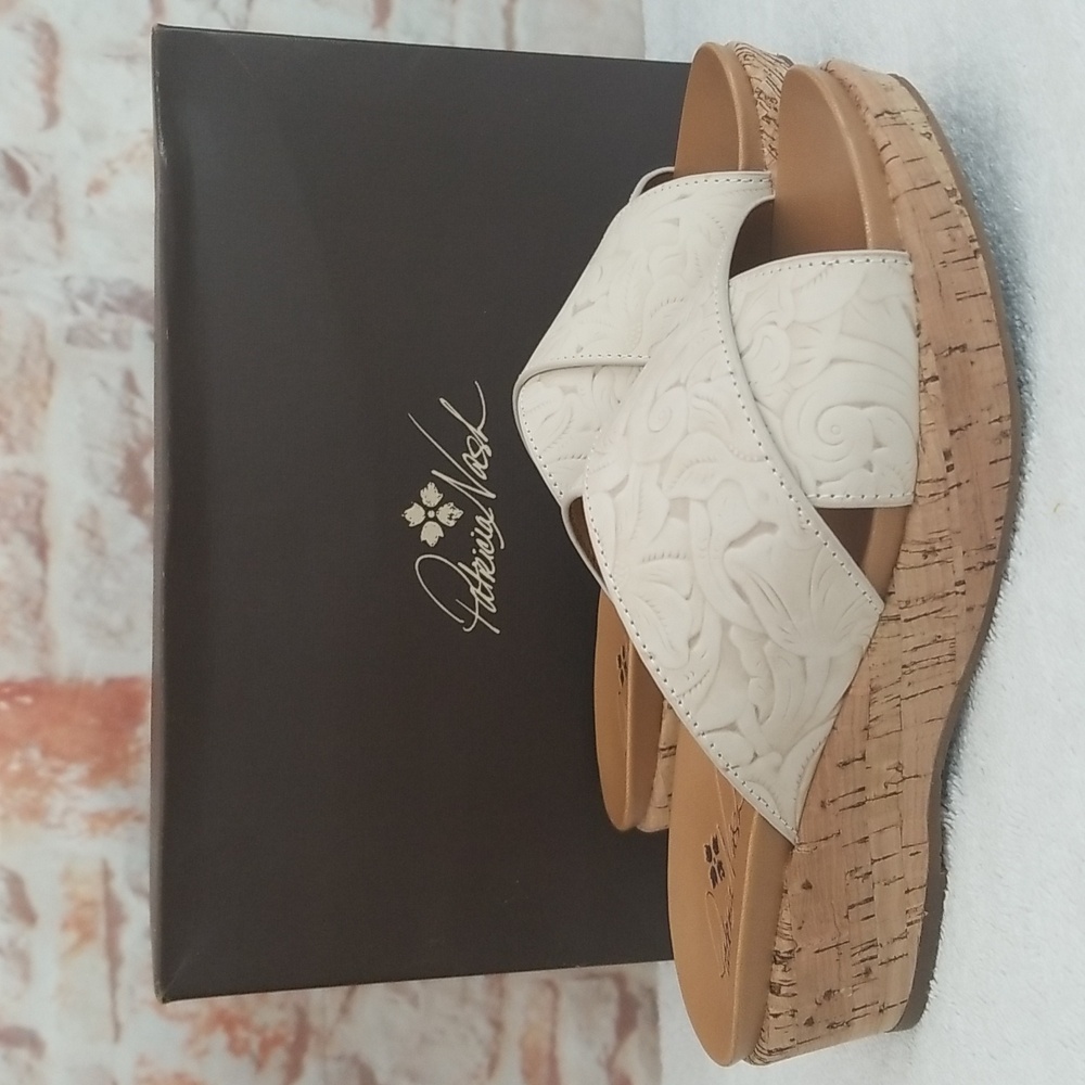 New Patricia Nash Luca Slide Sandals